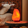 Himalaya zoutlamp met luchtzuiverende eigenschappen en rustgevende verlichting.